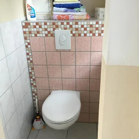 Ferienhaus 31 Mit Wohnkuche Und 2 Schlafzimmer בית נופש Zadelsdorf