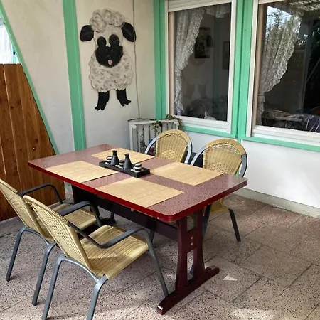 Ferienhaus 31 Mit Wohnkuche Und 2 Schlafzimmer * Zadelsdorf